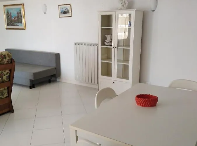 Alloggio1 * Formia
